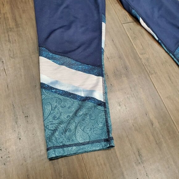 RBX Activewear Athletic Cropped Capri Leggings Womens Medium Blue on Blue Yoga - Picture 2 of 8